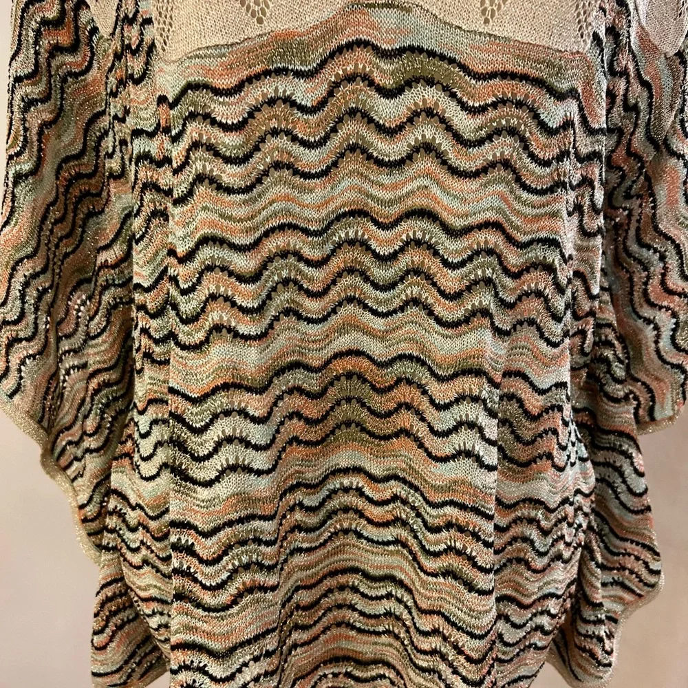 Blouse - Picture 2 of 2